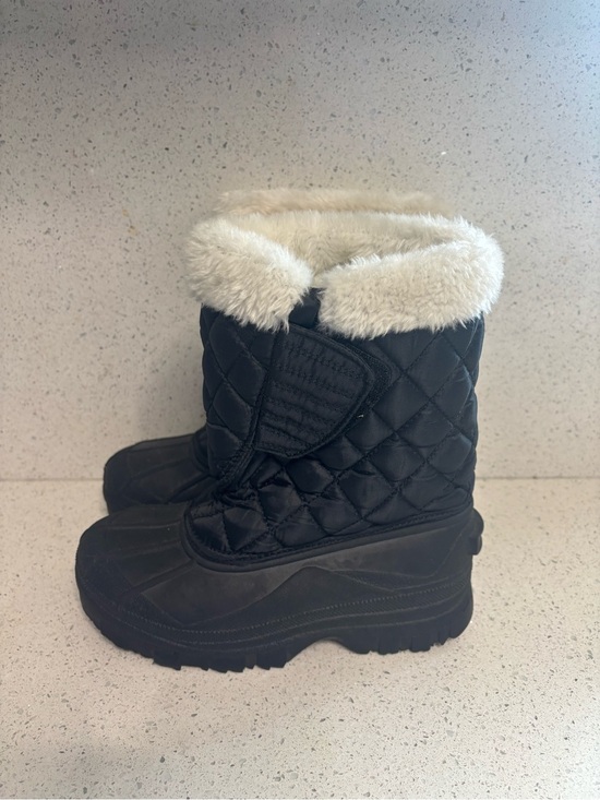 Other - Girls size 4Y snow boots, #P1342